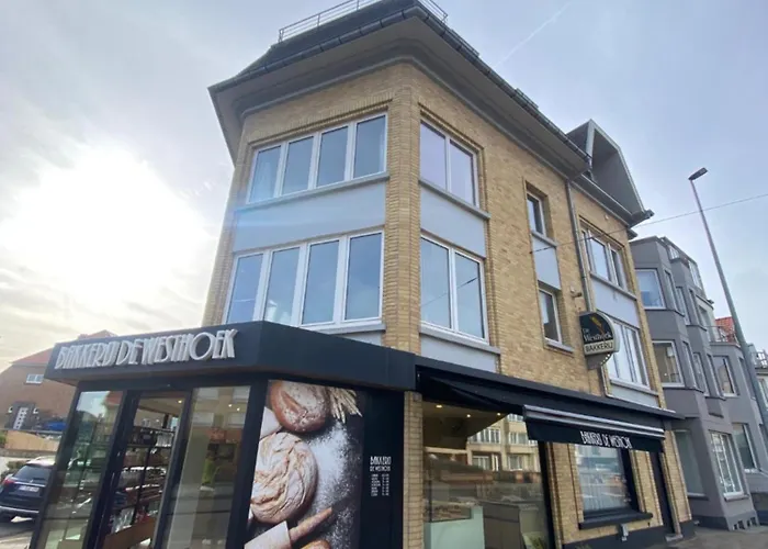 Westhoek Apartments
